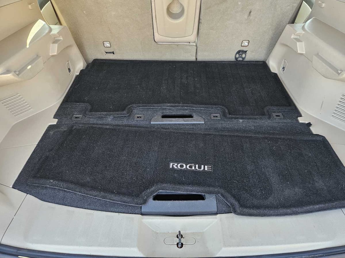 2016 Nissan Rogue - Image 31