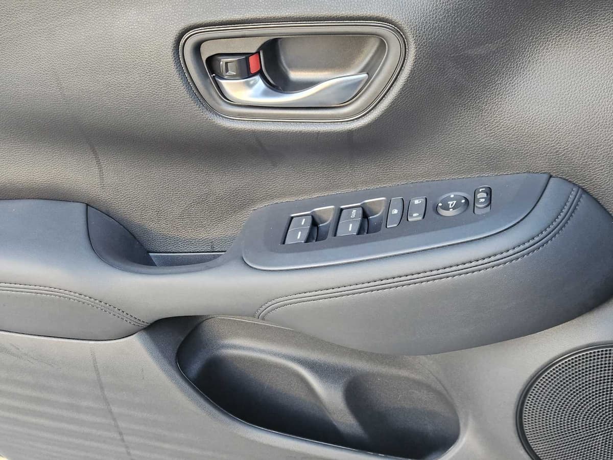 2026 Honda HR-V - Image 19