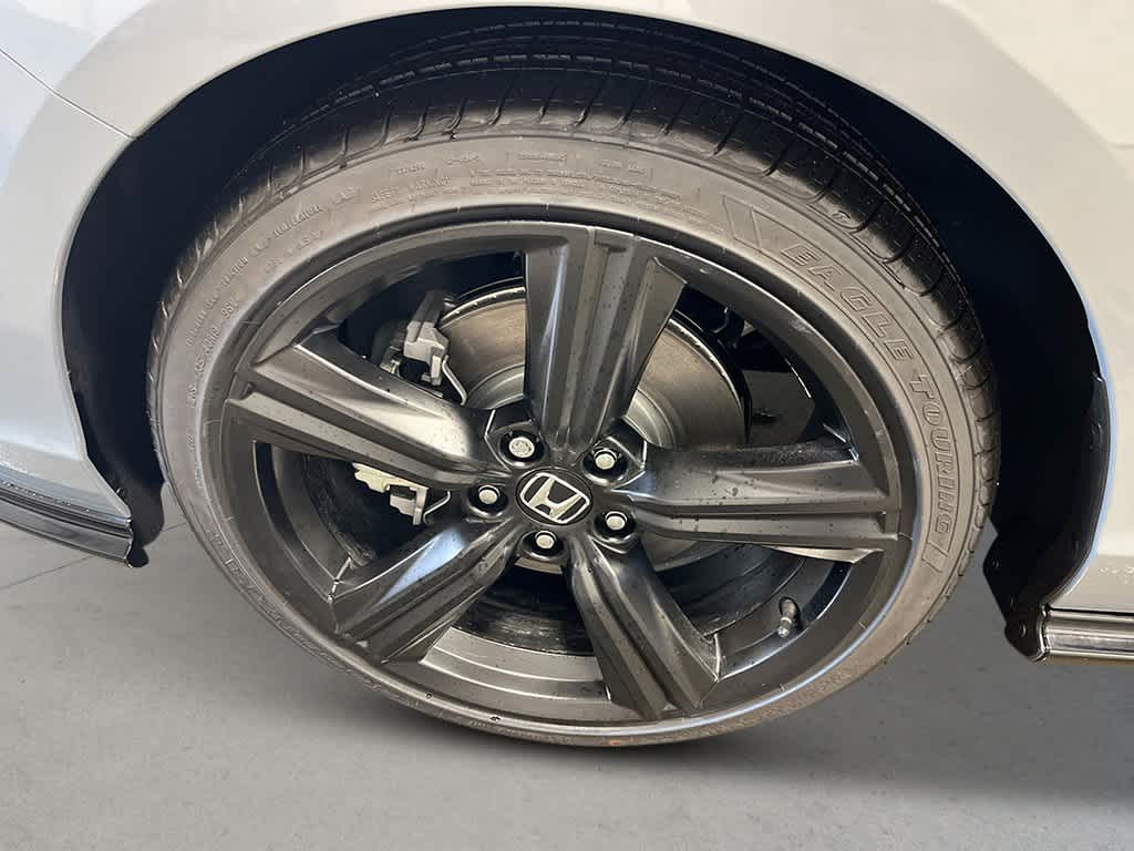 2026 Honda Accord Hybrid - Image 11