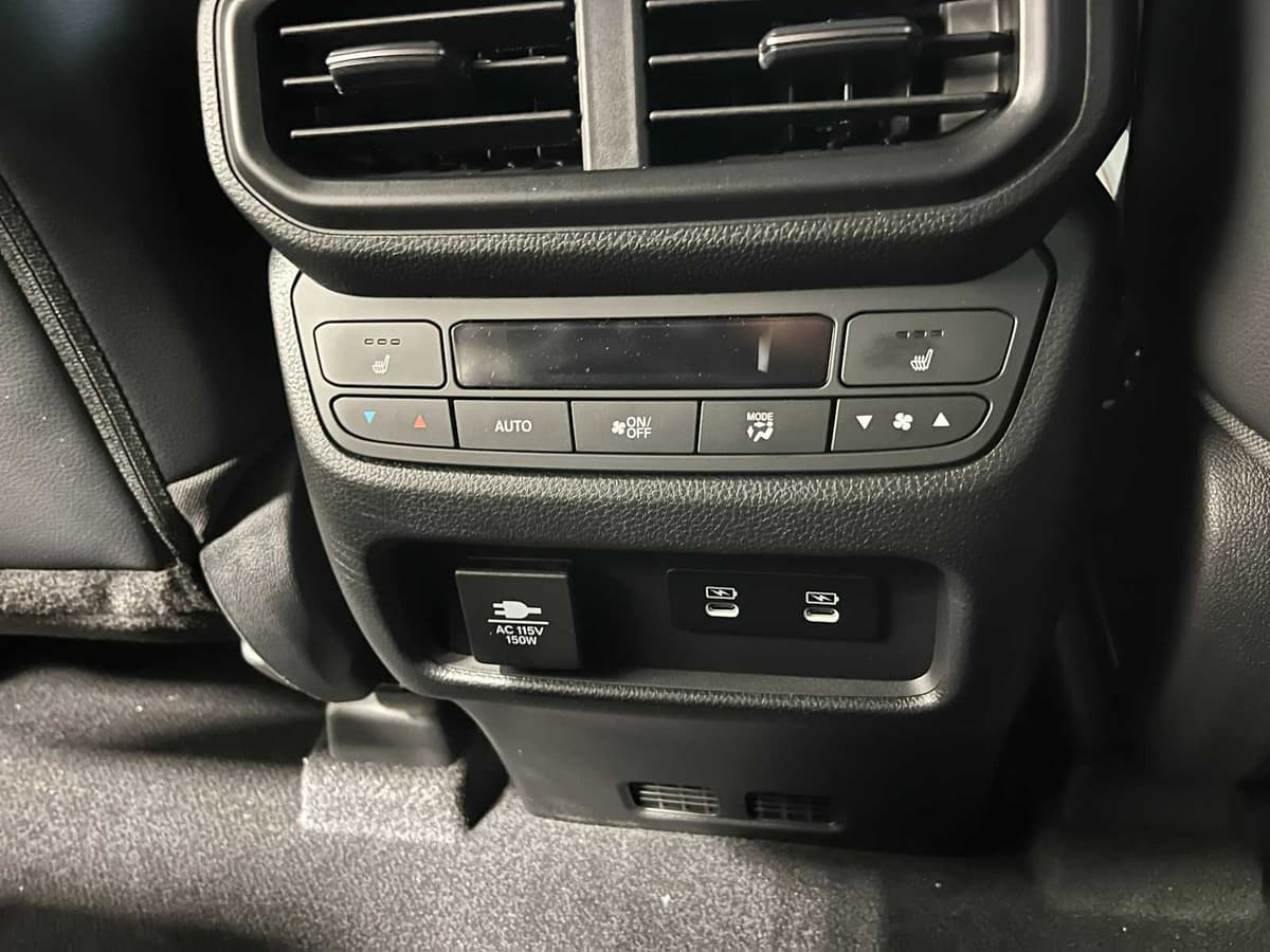 2026 Honda Pilot - Image 25