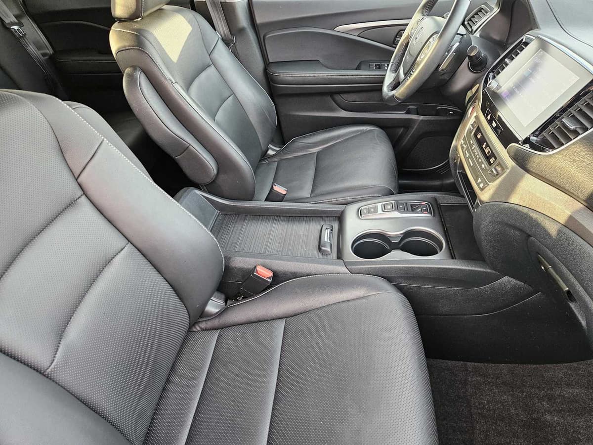 2023 Honda Ridgeline - Image 14