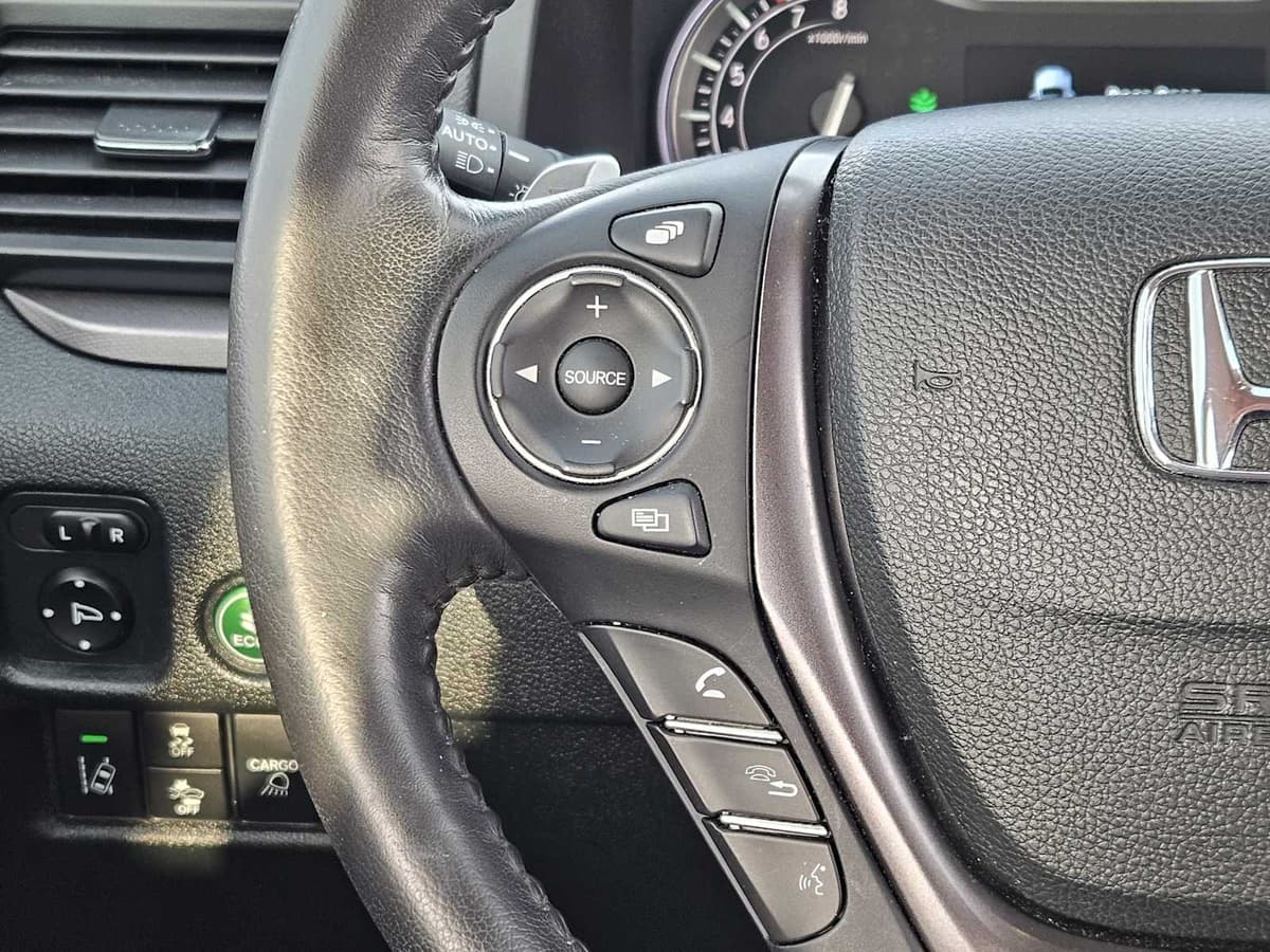 2023 Honda Ridgeline - Image 28