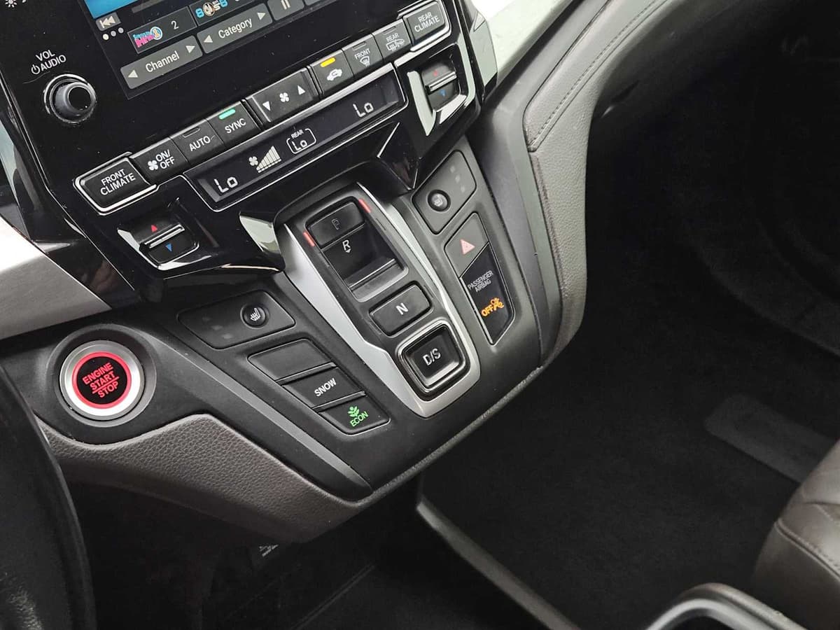 2019 Honda Odyssey - Image 19
