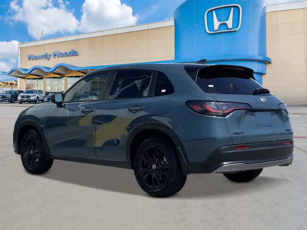 2027 Honda HR-V - Image 2