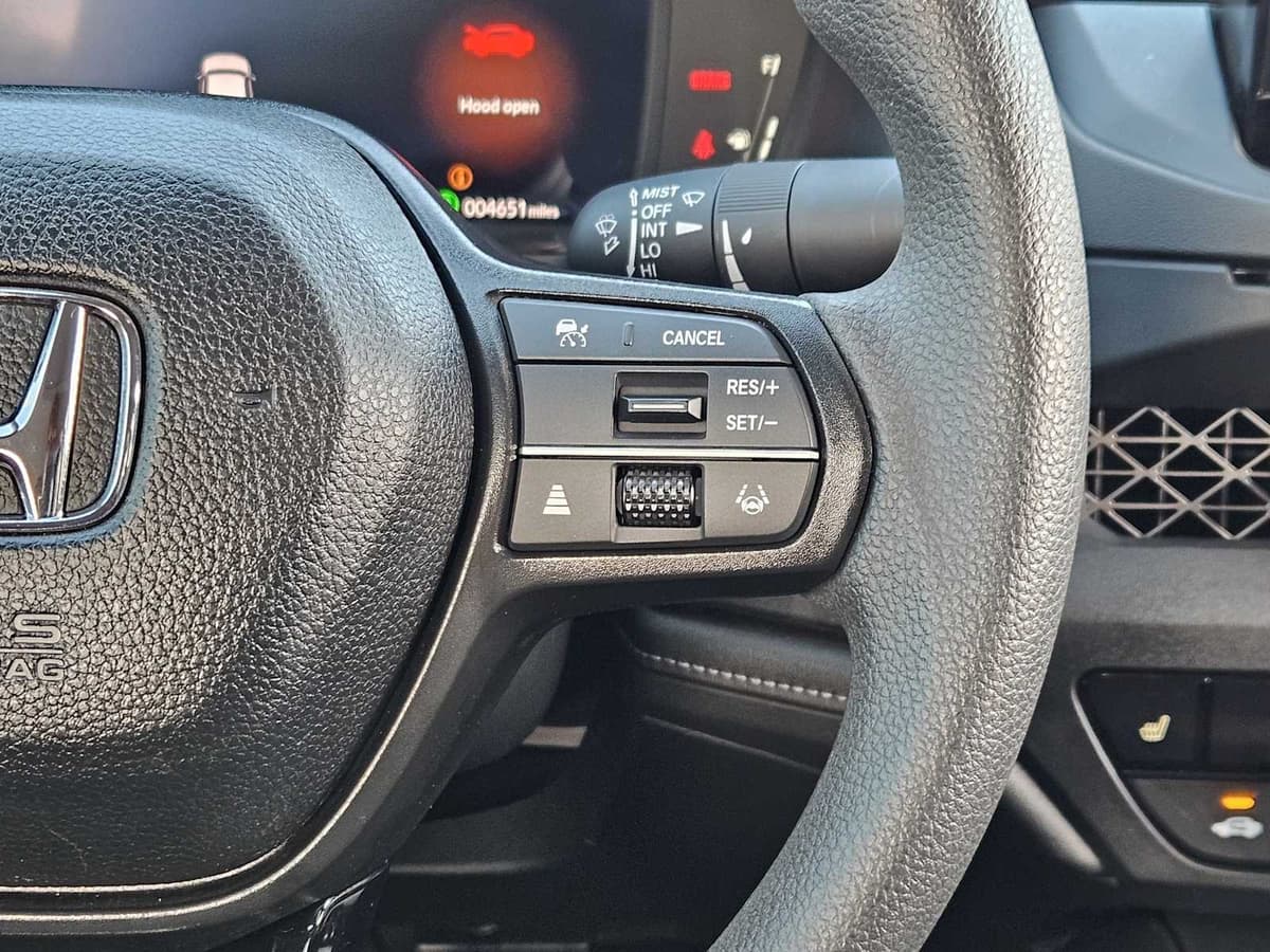 2025 Honda Accord - Image 27