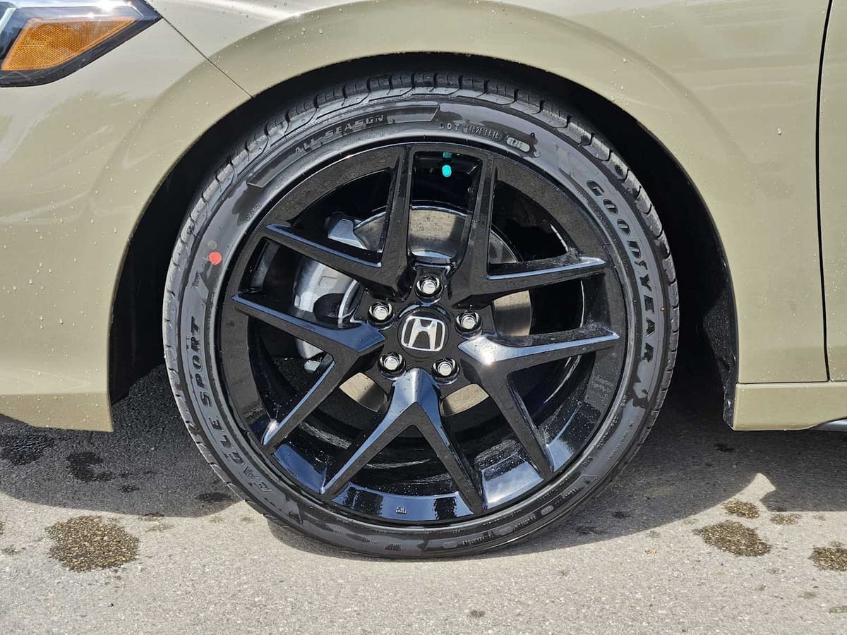 2026 Honda Civic - Image 8