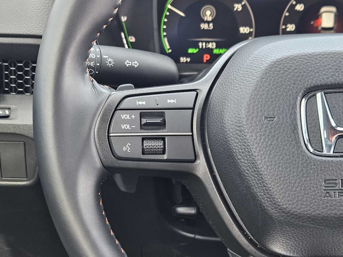 2026 Honda CR-V Hybrid - Image 27