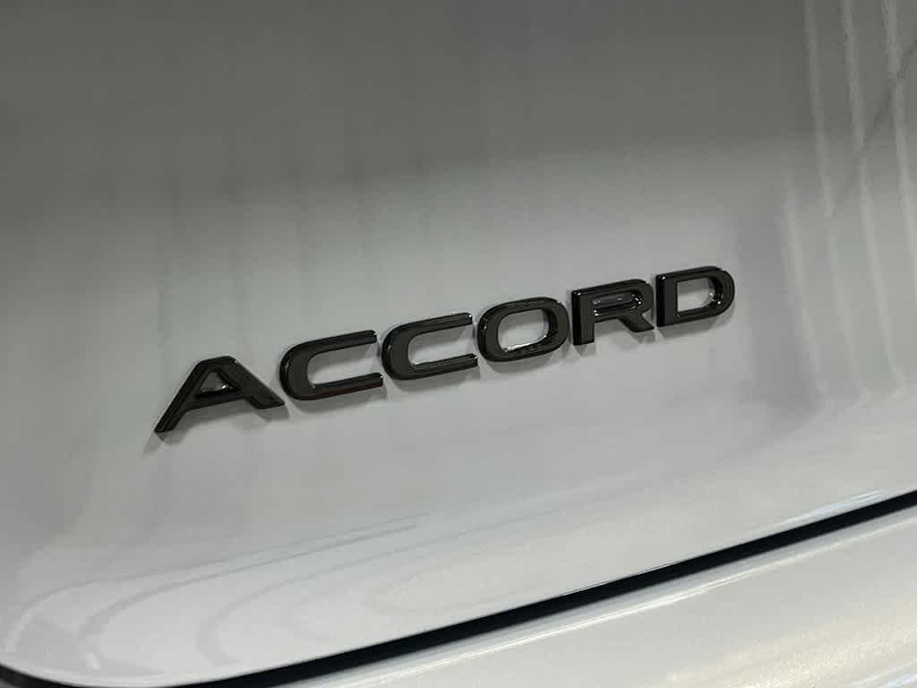2026 Honda Accord Hybrid - Image 7