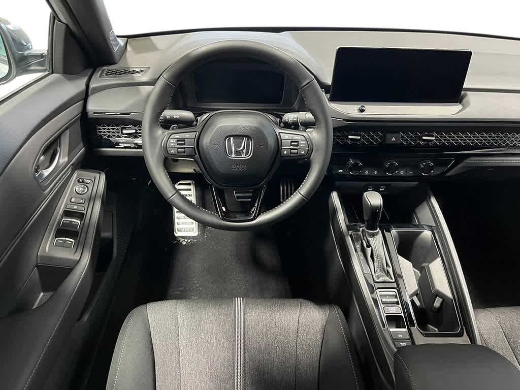 2026 Honda Accord Hybrid - Image 17