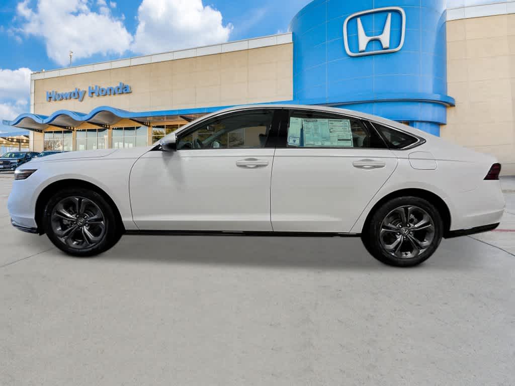 2026 Honda Accord Hybrid - Image 2