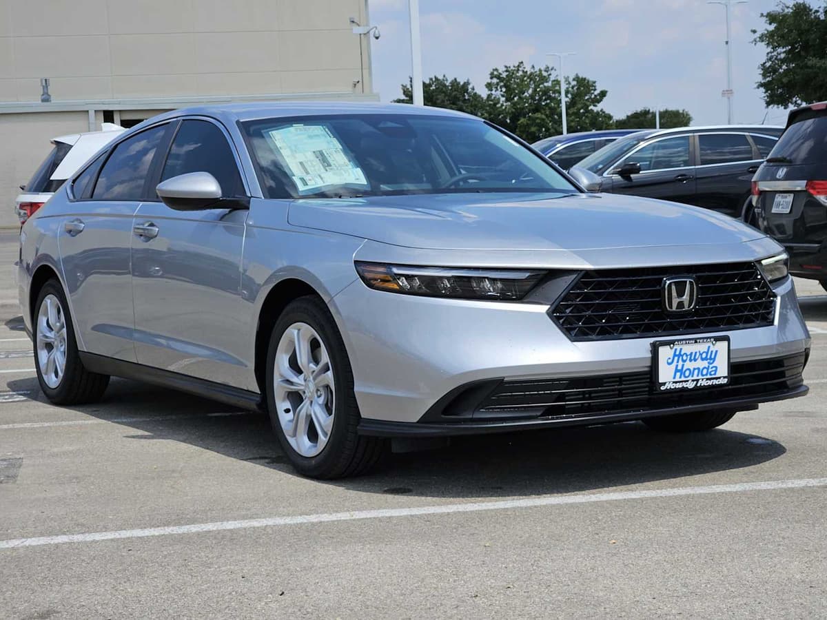 2025 Honda Accord - Image 3