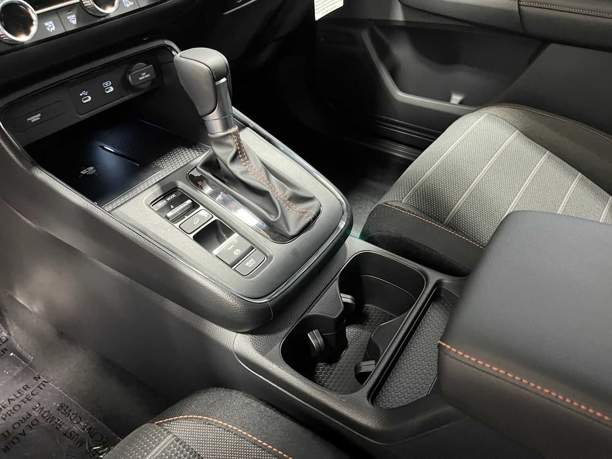 2026 Honda CR-V Hybrid - Image 16