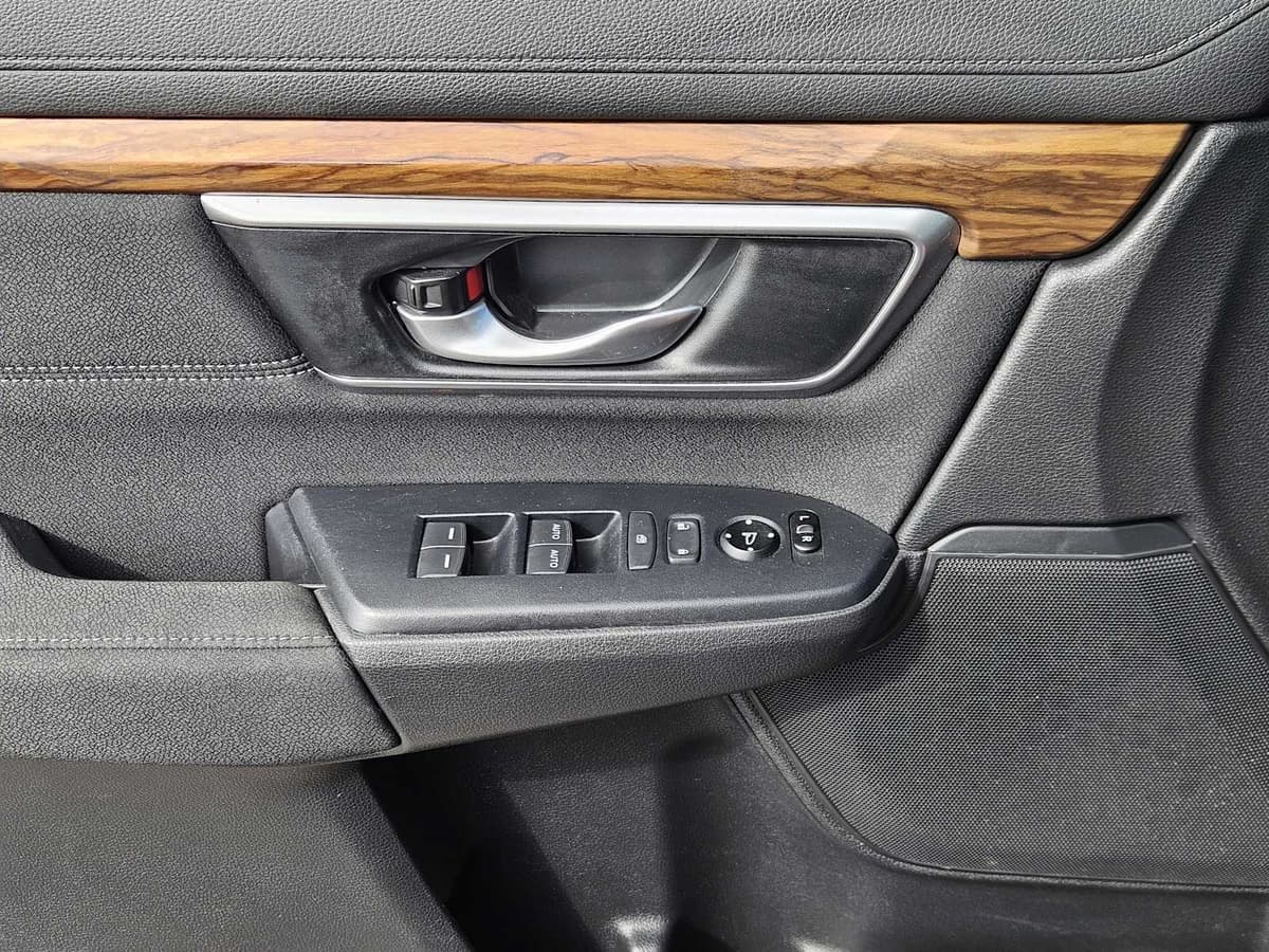 2019 Honda CR-V - Image 21