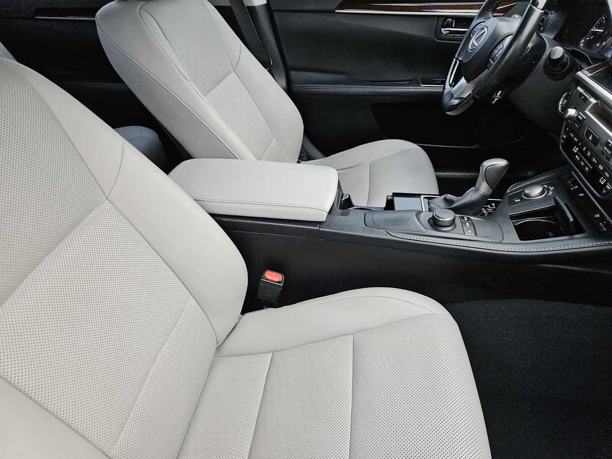 2016 LEXUS ES 350 - Image 13