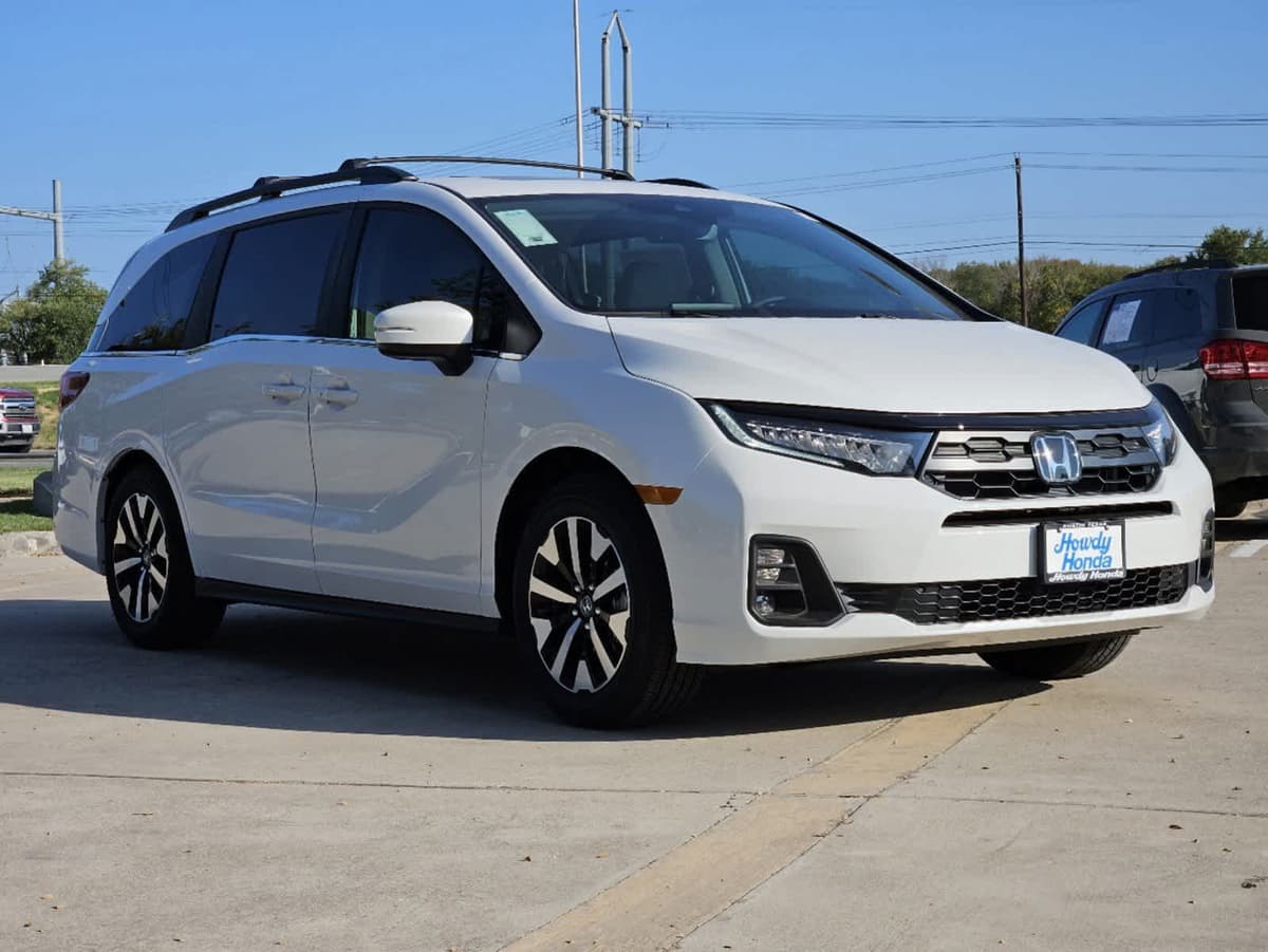 2026 Honda Odyssey - Image 3