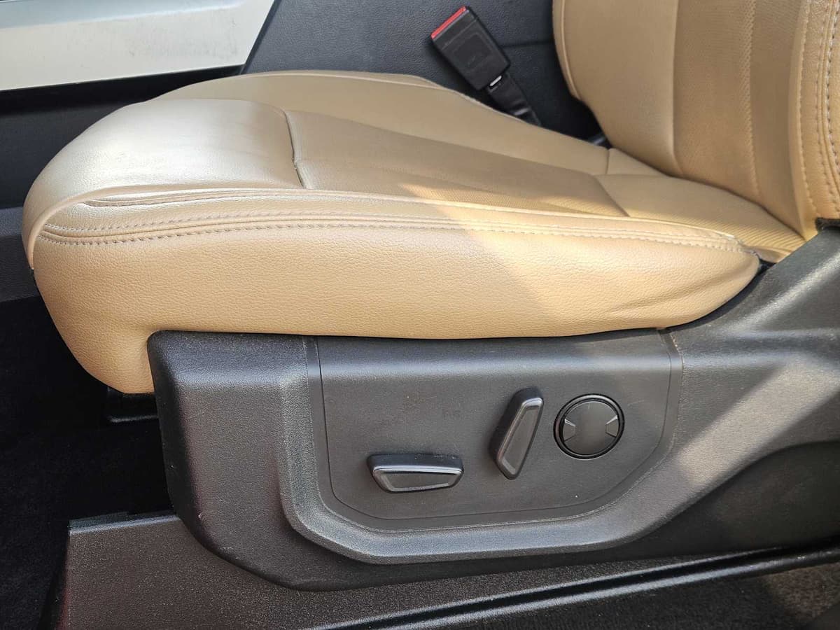 2022 Ford Super Duty F-250 SRW - Image 23