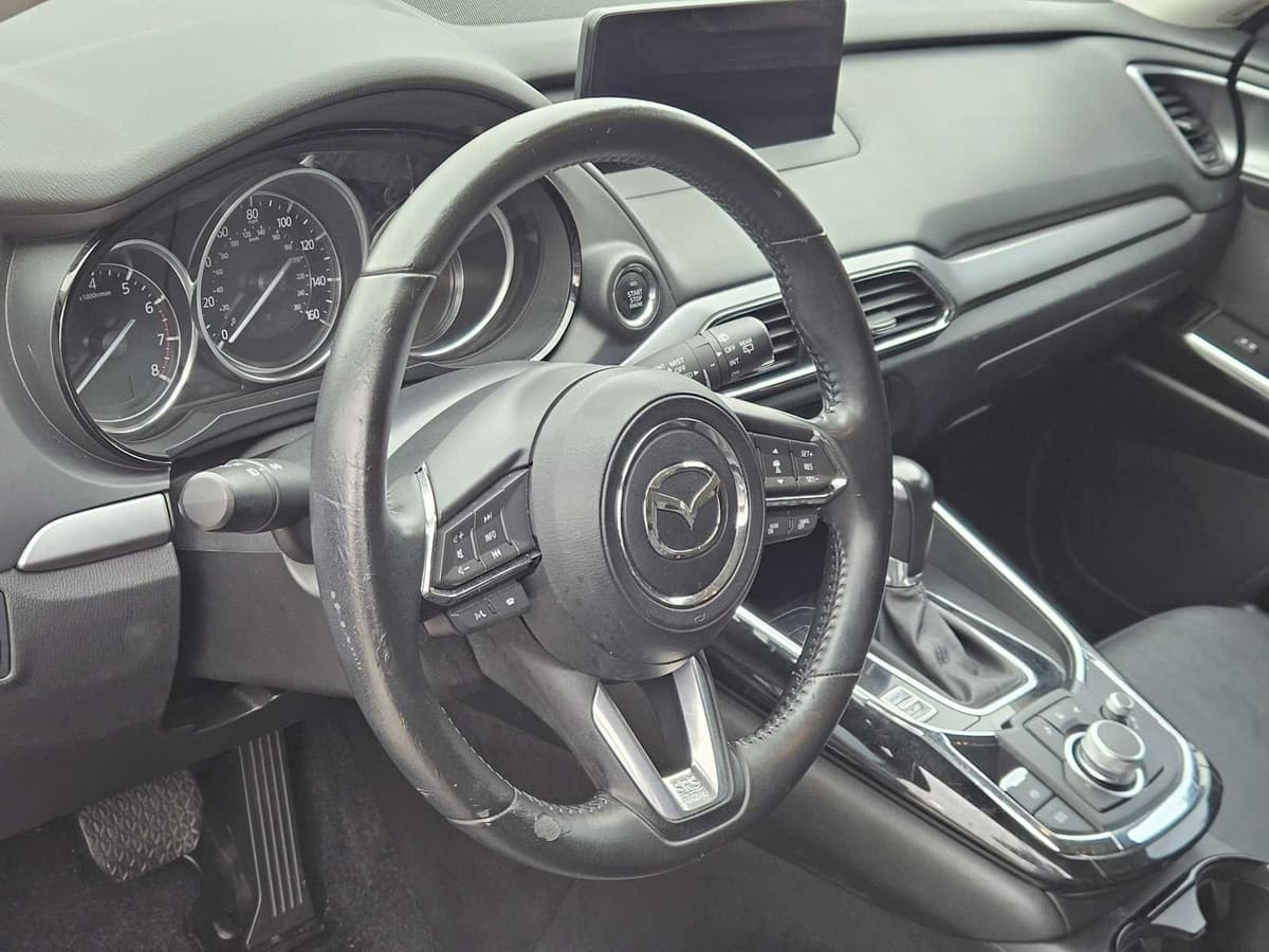 2022 Mazda CX-9 - Image 2