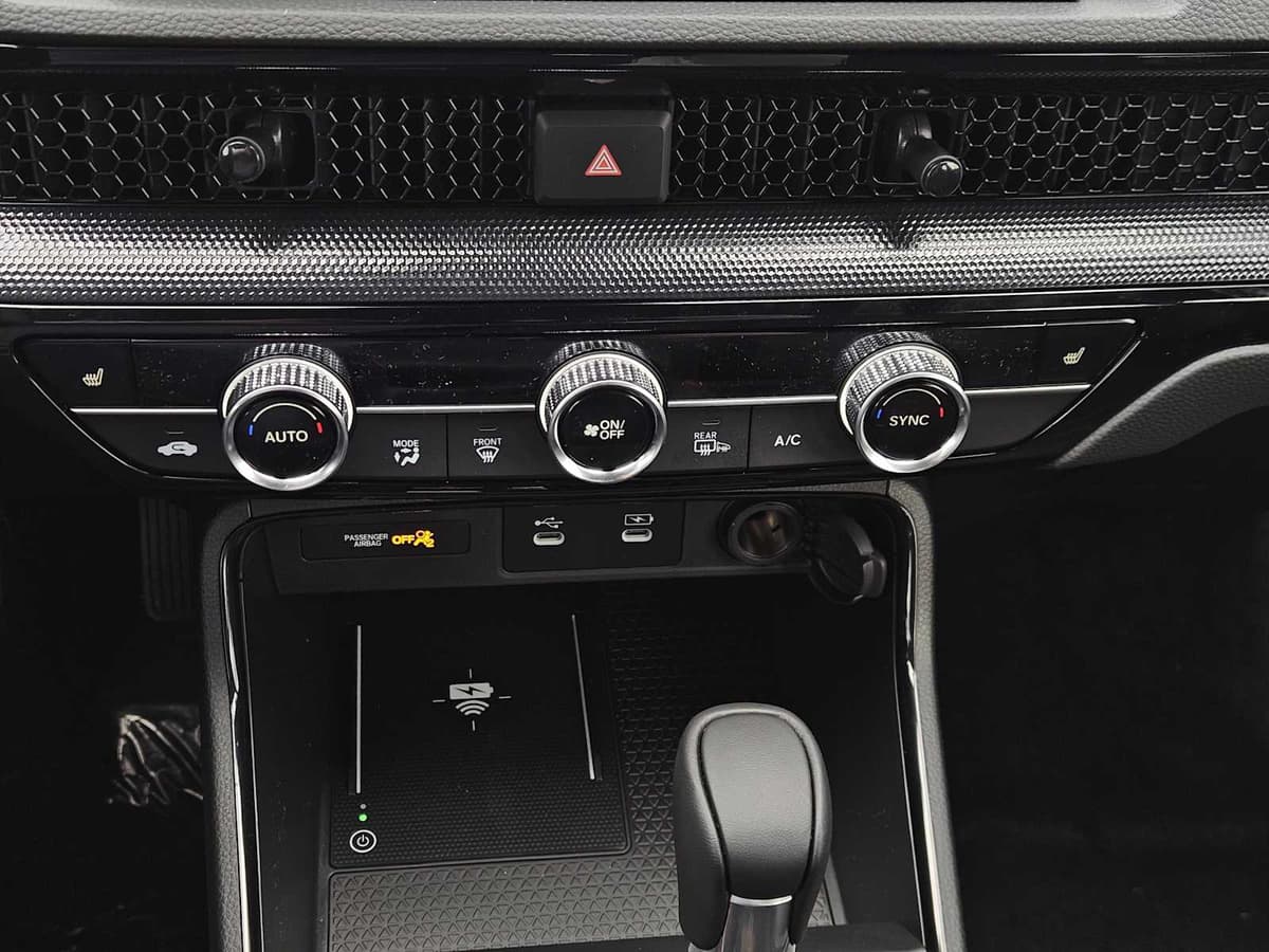 2026 Honda CR-V Hybrid - Image 16