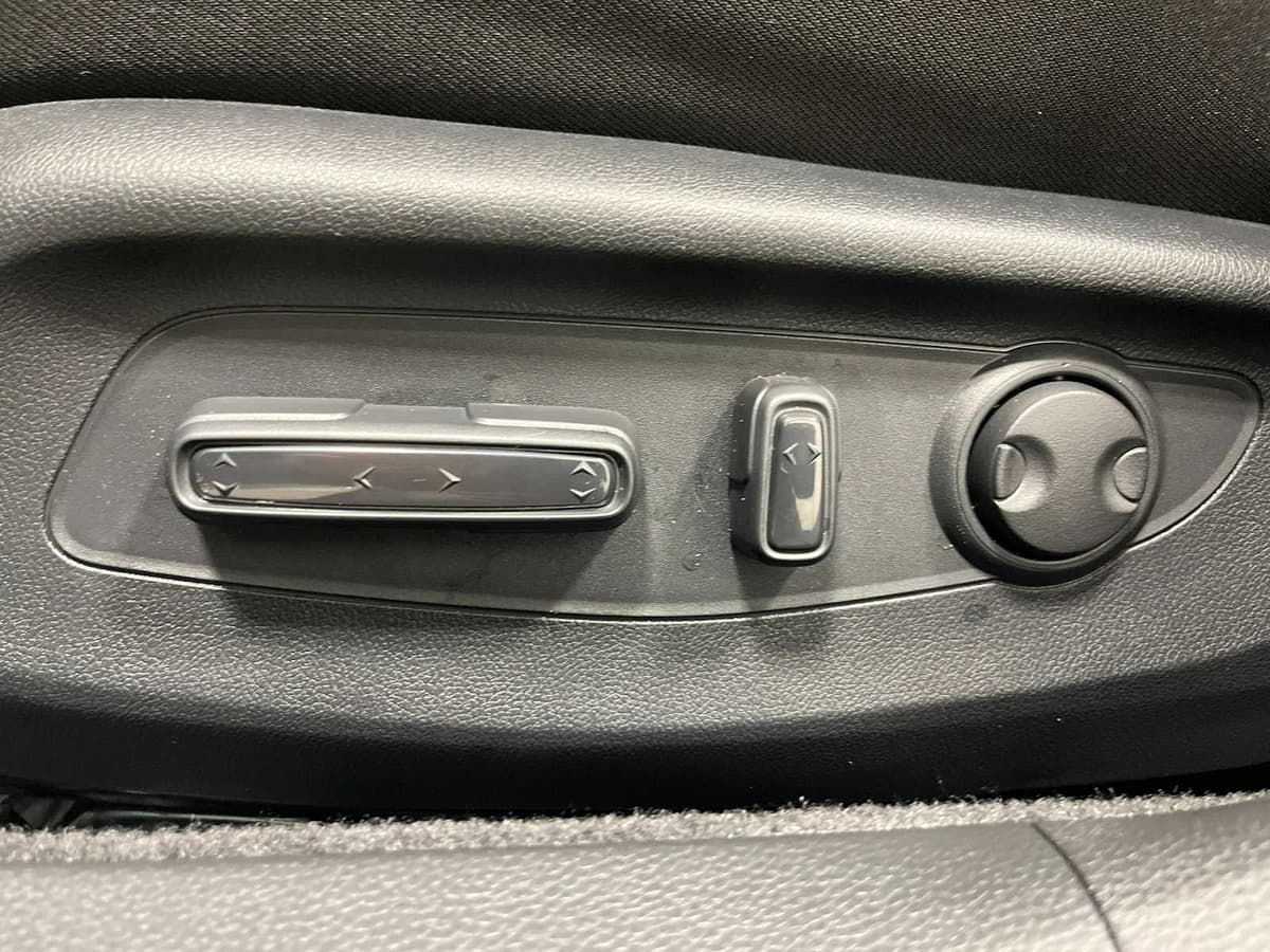 2026 Honda Accord Hybrid - Image 15