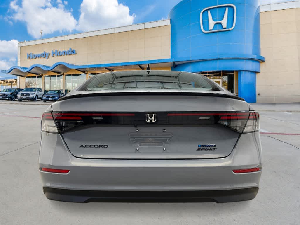 2026 Honda Accord Hybrid - Image 4
