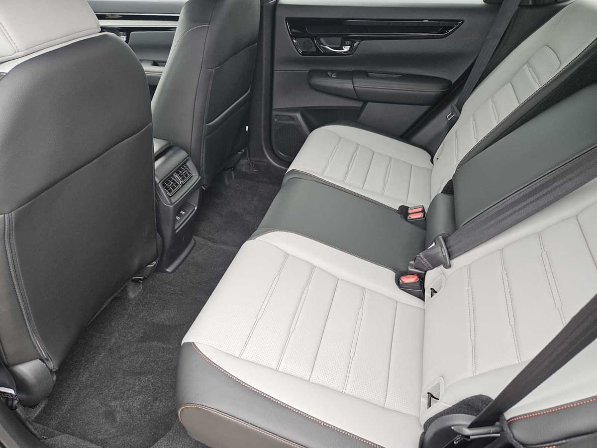 2026 Honda CR-V Hybrid - Image 26