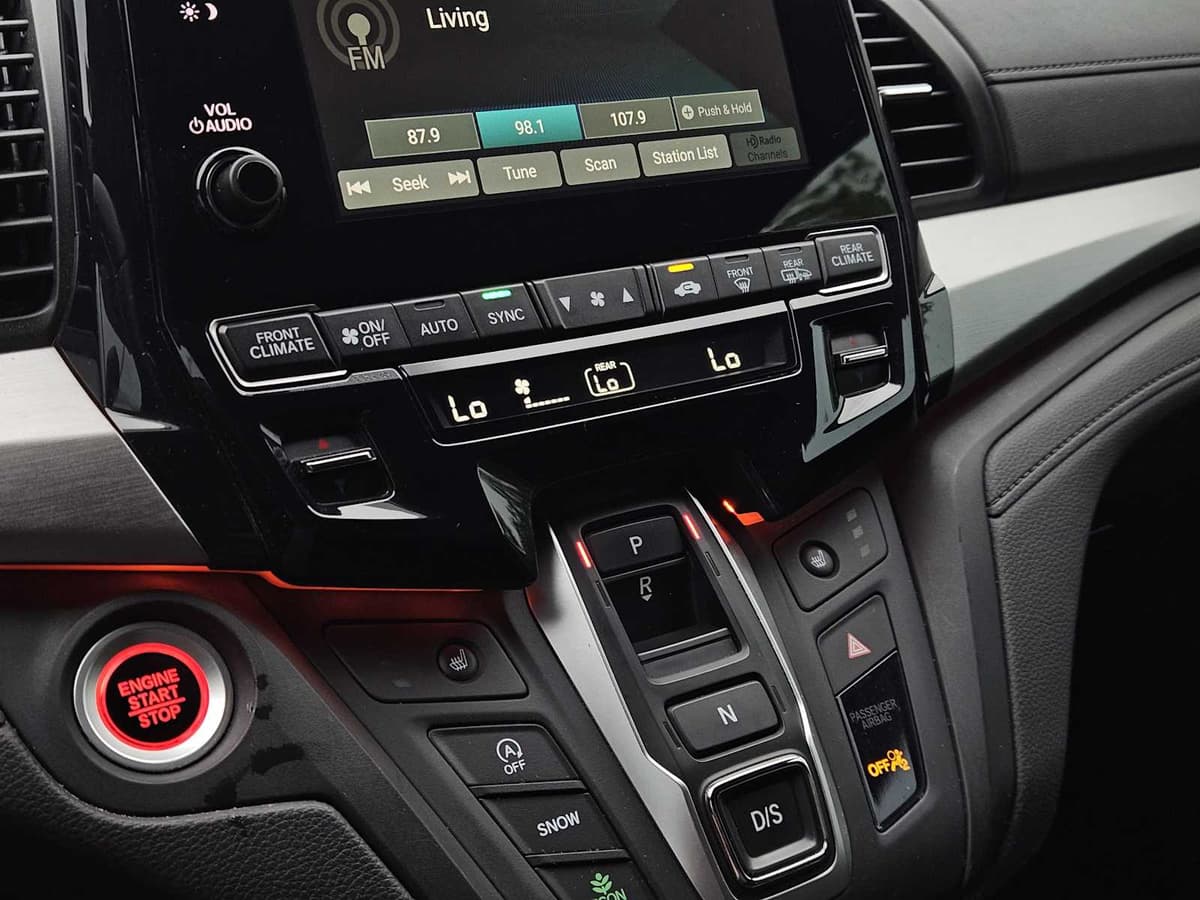2023 Honda Odyssey - Image 19