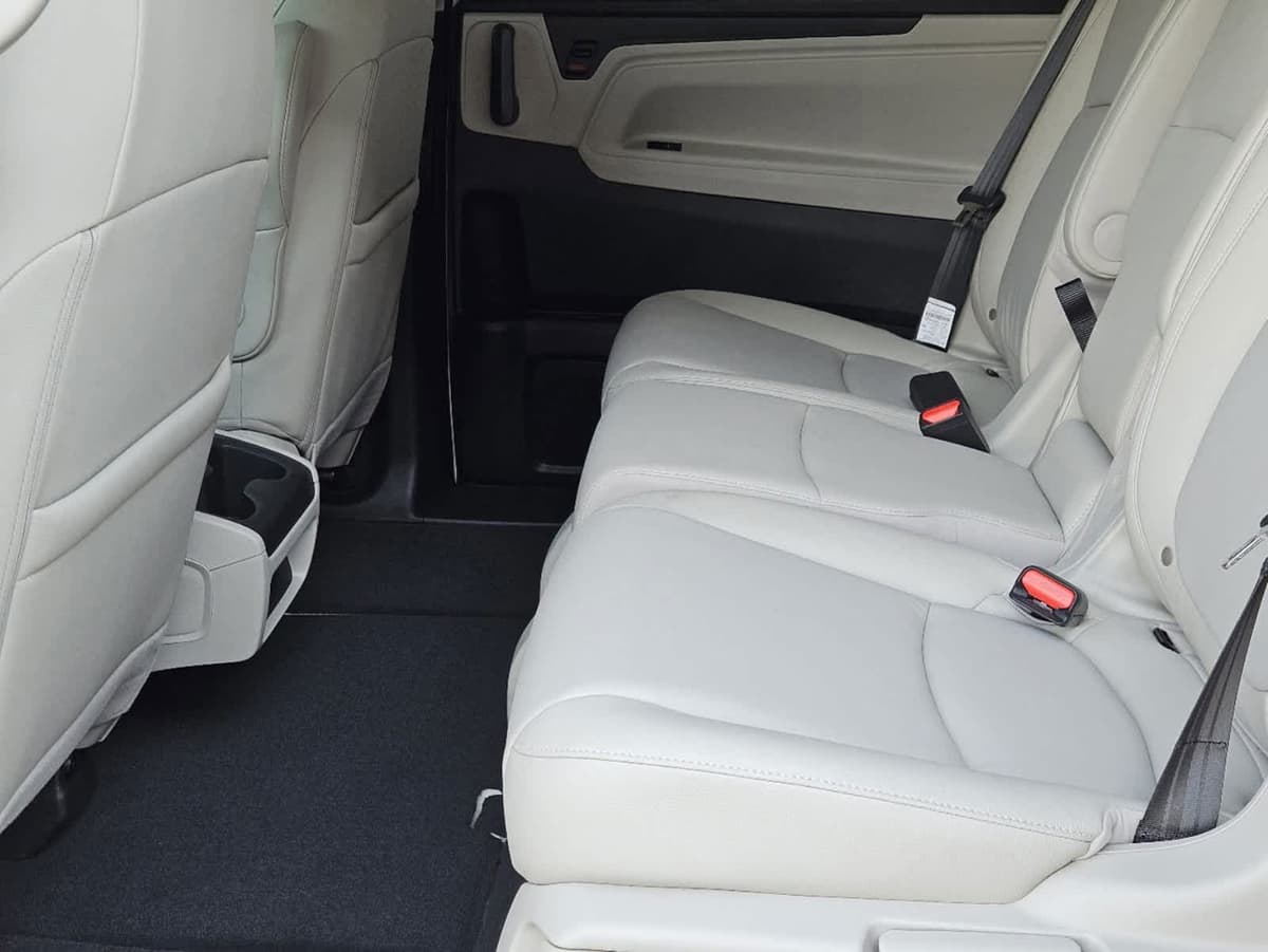 2026 Honda Odyssey - Image 22