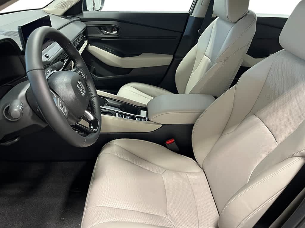 2026 Honda Accord Hybrid - Image 11