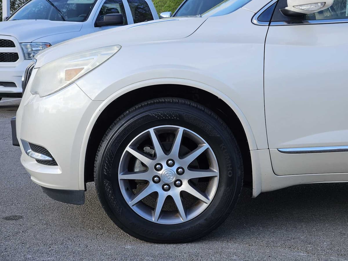 2015 Buick Enclave - Image 8