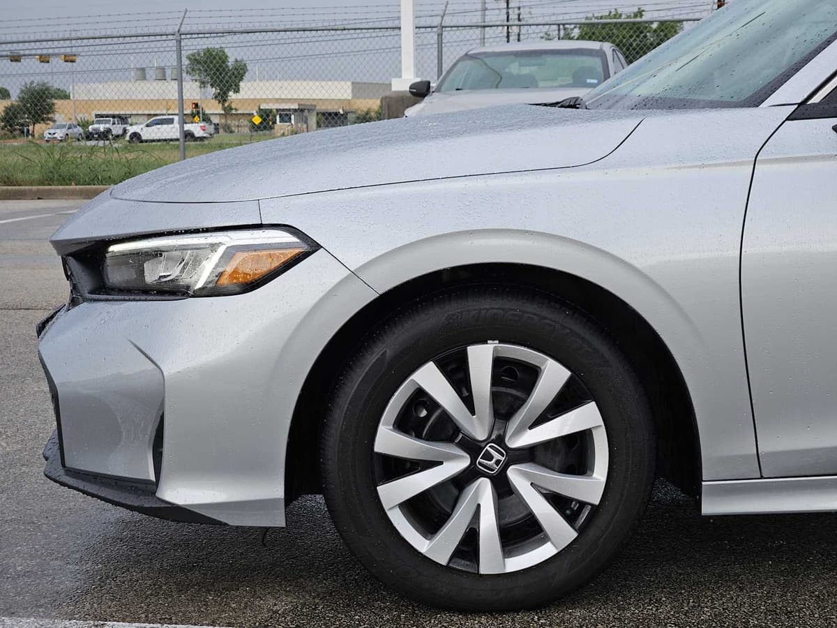 2026 Honda Civic - Image 8