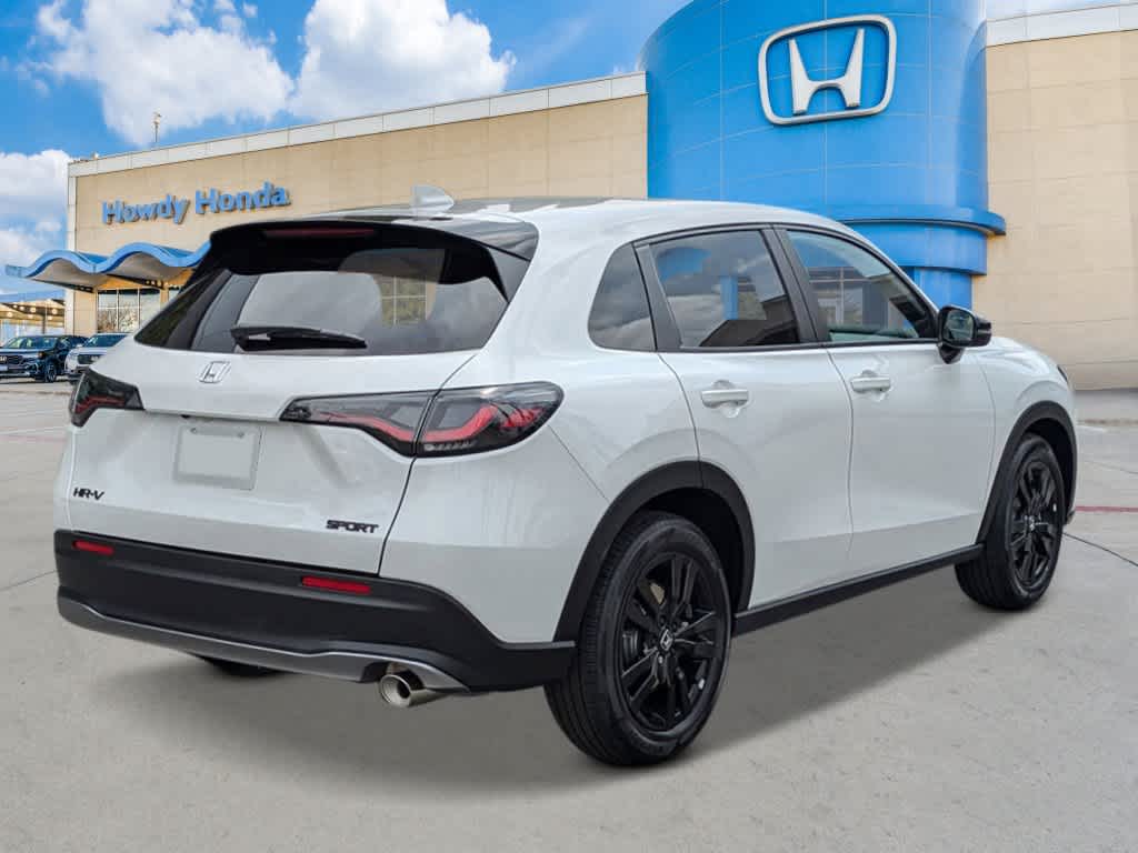 2027 Honda HR-V - Image 4