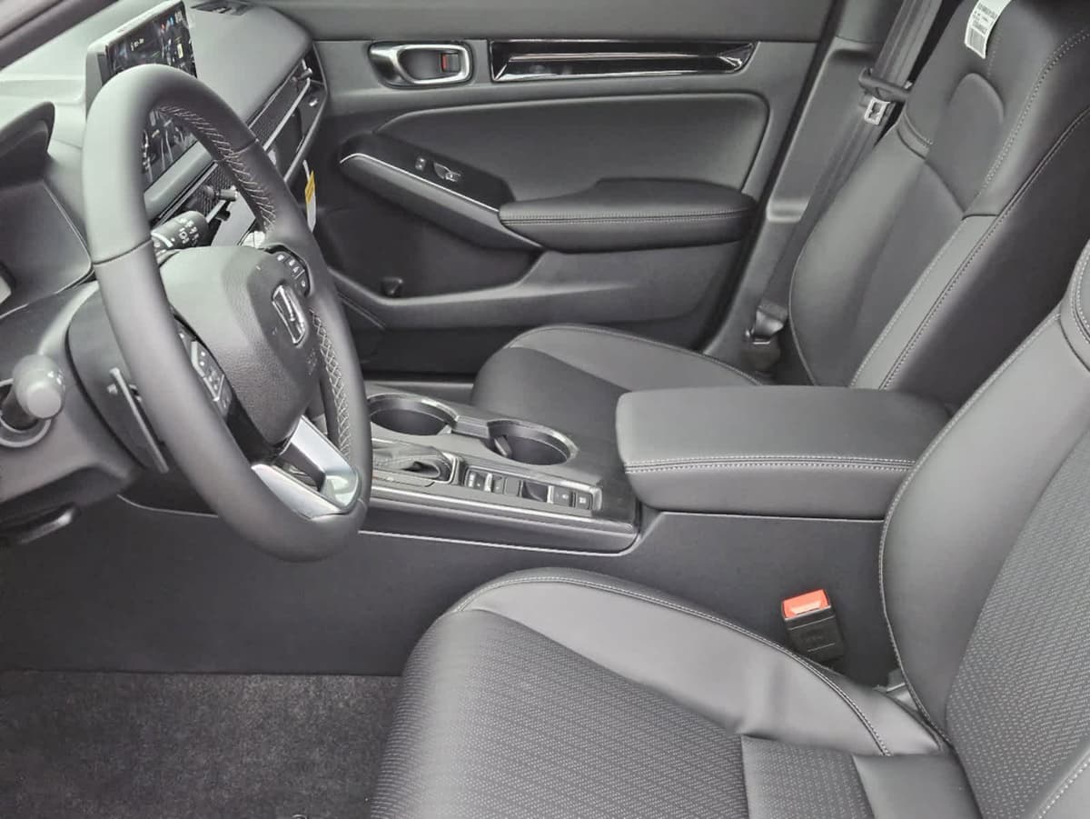 2026 Honda Civic Hybrid - Image 11