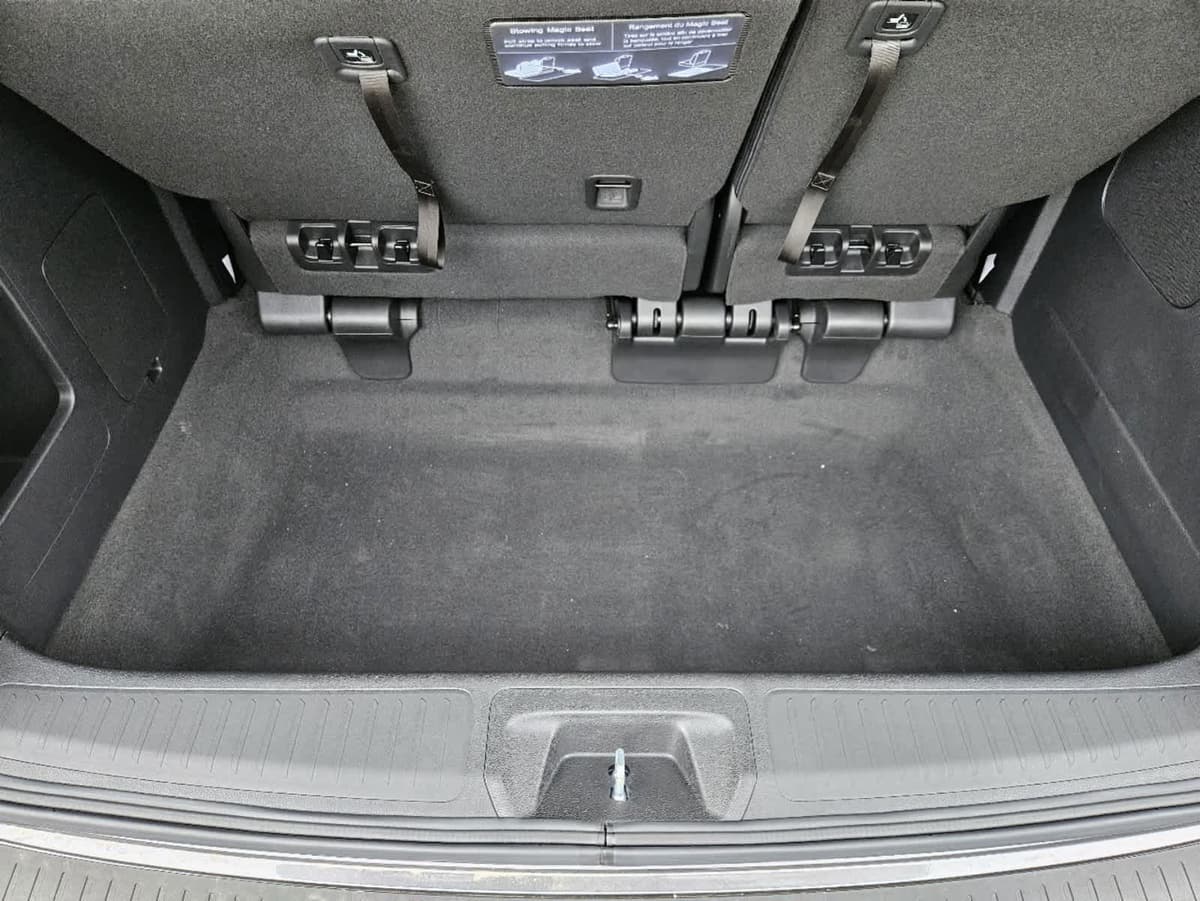 2026 Honda Odyssey - Image 25