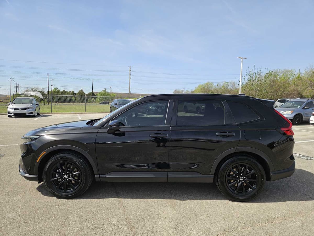 2026 Honda CR-V Hybrid - Image 4