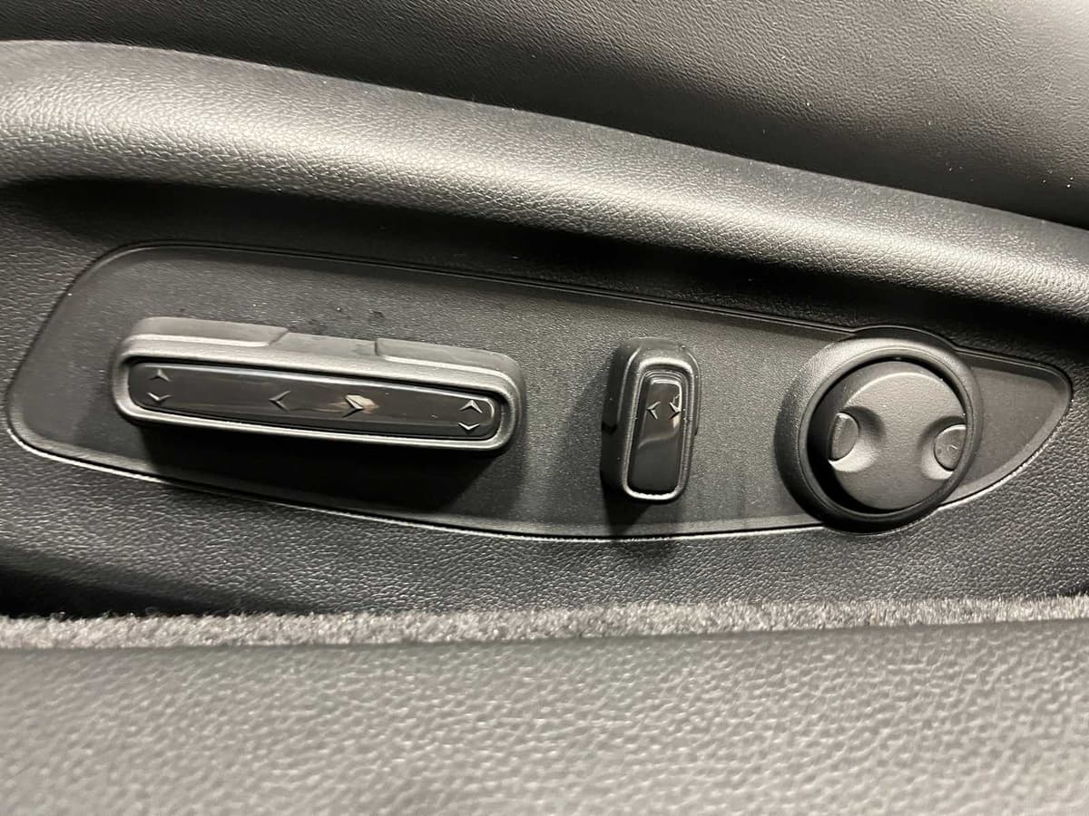 2026 Honda Accord Hybrid - Image 14