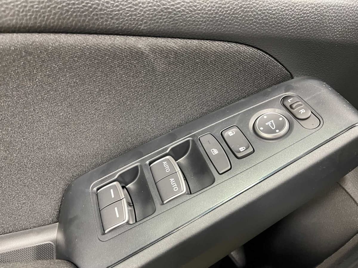 2026 Honda Civic Hybrid - Image 9