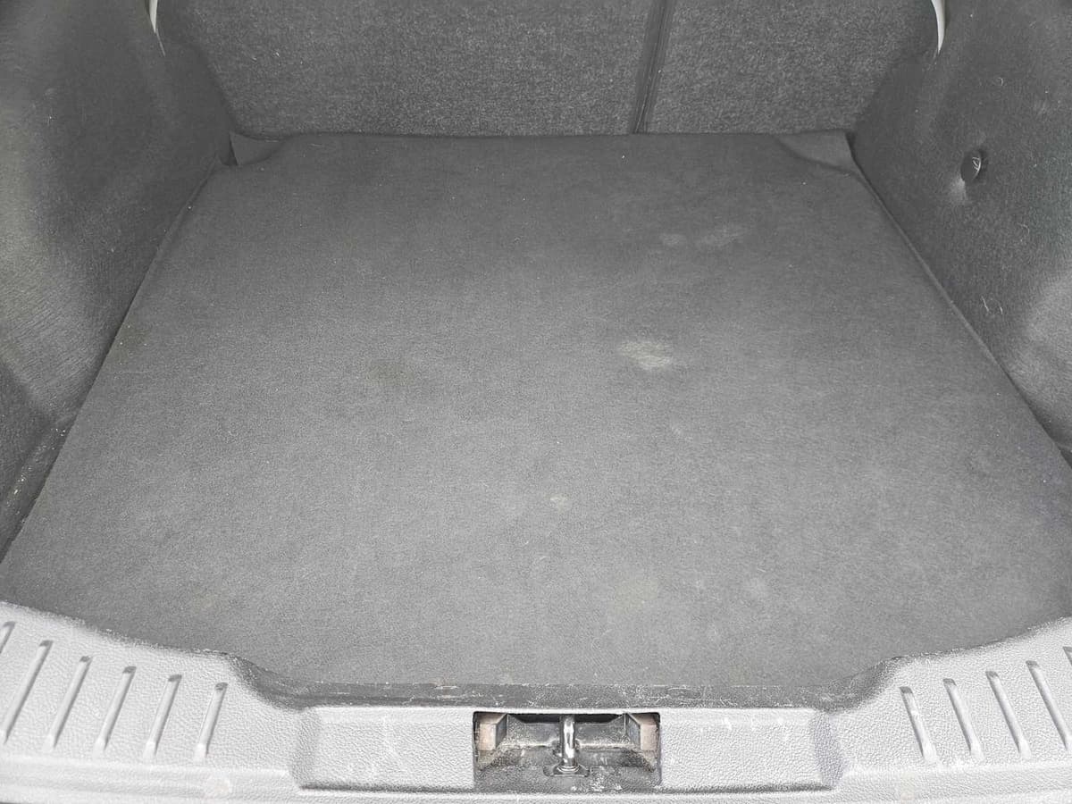 2016 Ford Focus - Image 30