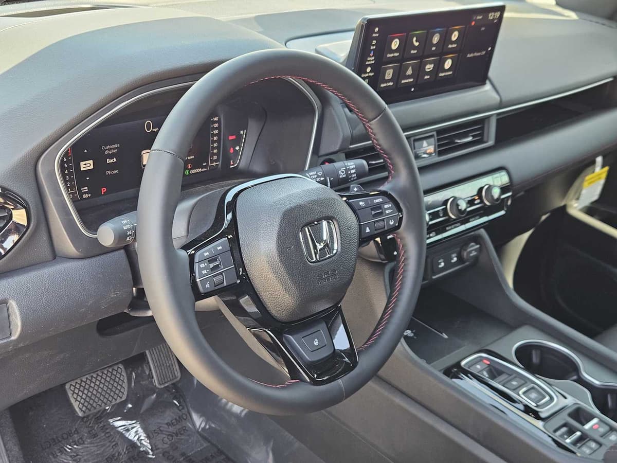 2026 Honda Pilot - Image 2