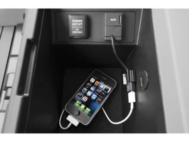 2015 Honda Pilot - Image 15