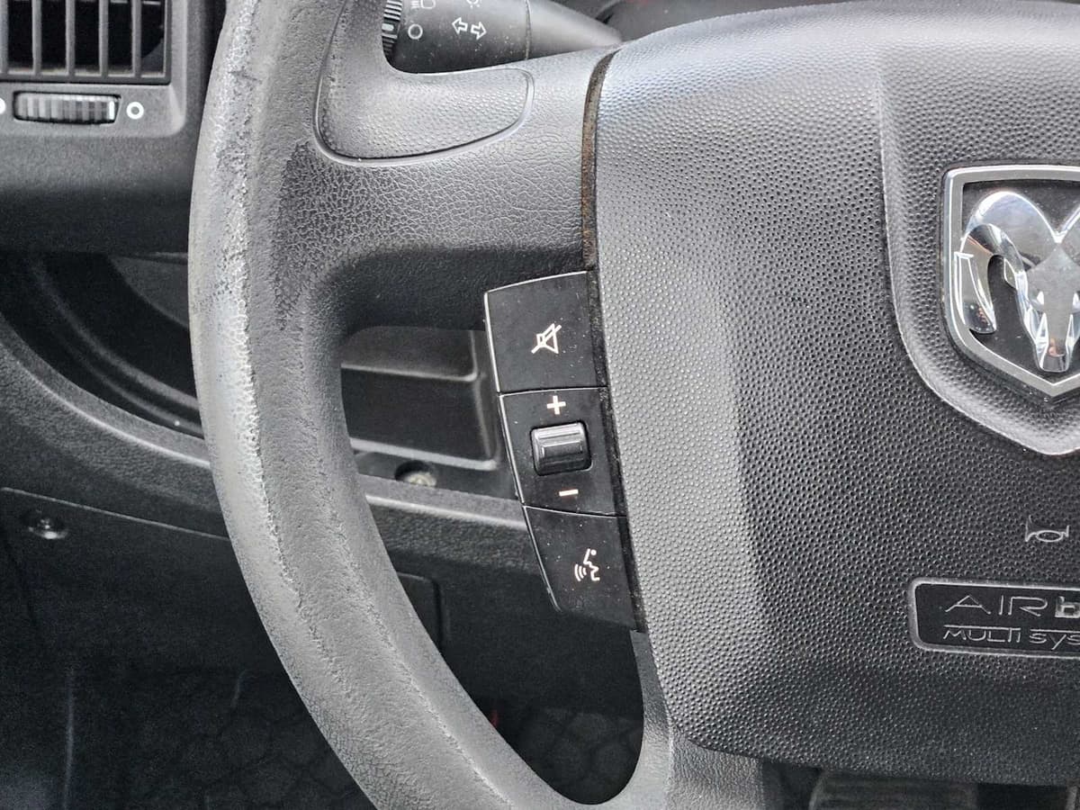 2017 Ram Promaster Cargo Van - Image 26