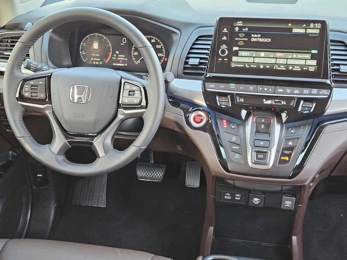2026 Honda Odyssey - Image 27