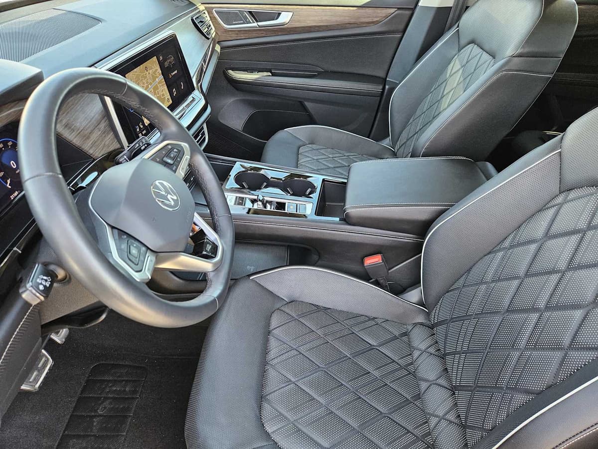 2024 Volkswagen Atlas - Image 14