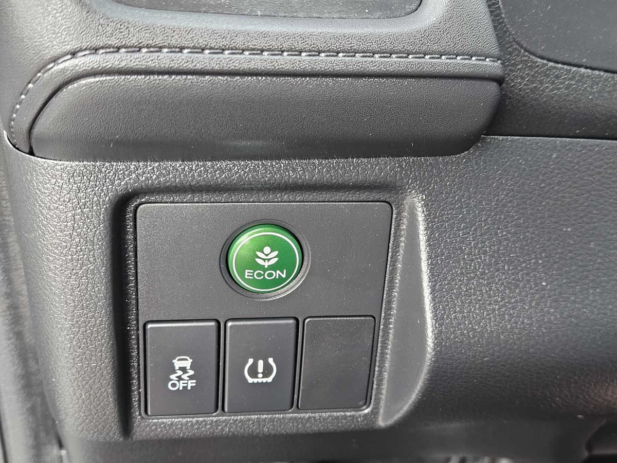 2022 Honda HR-V - Image 20