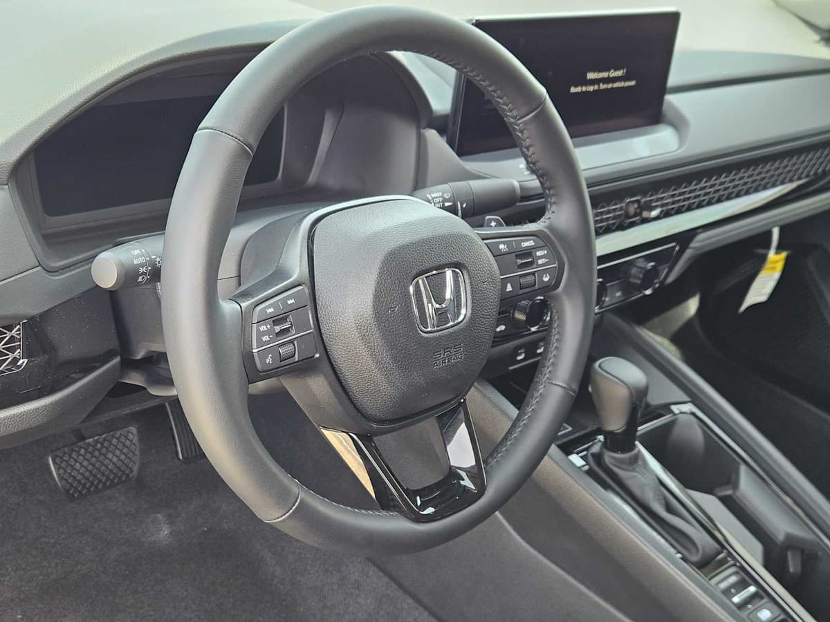 2025 Honda Accord - Image 2