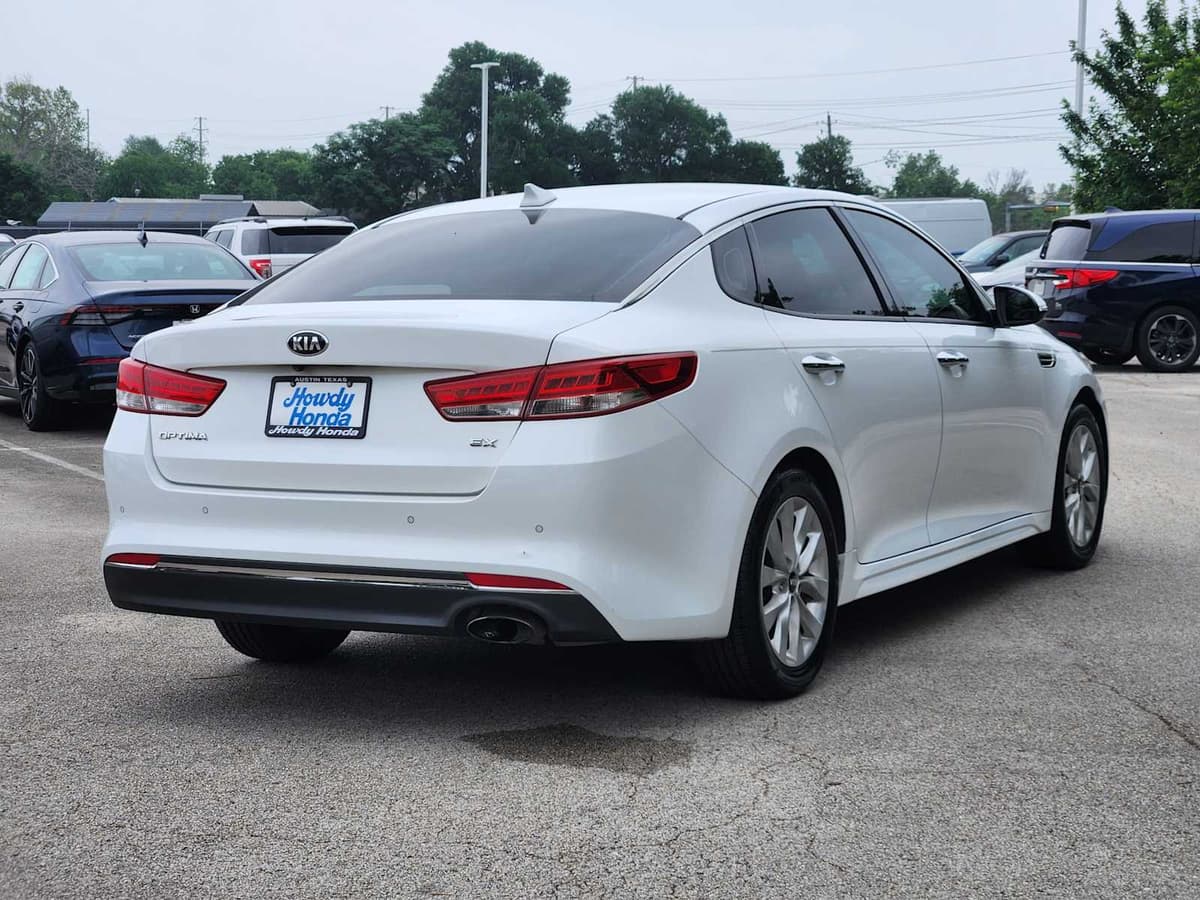 2018 Kia Optima - Image 6