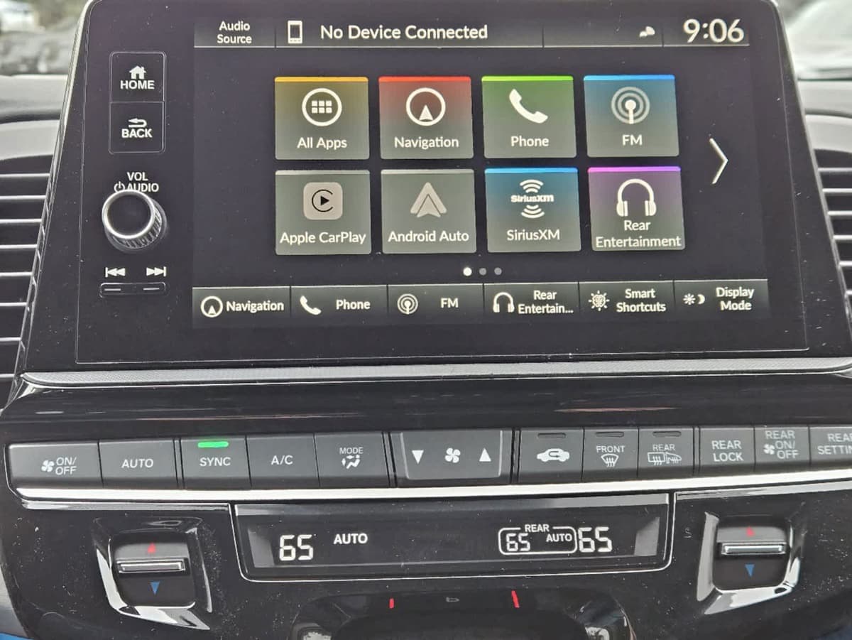 2026 Honda Odyssey - Image 14