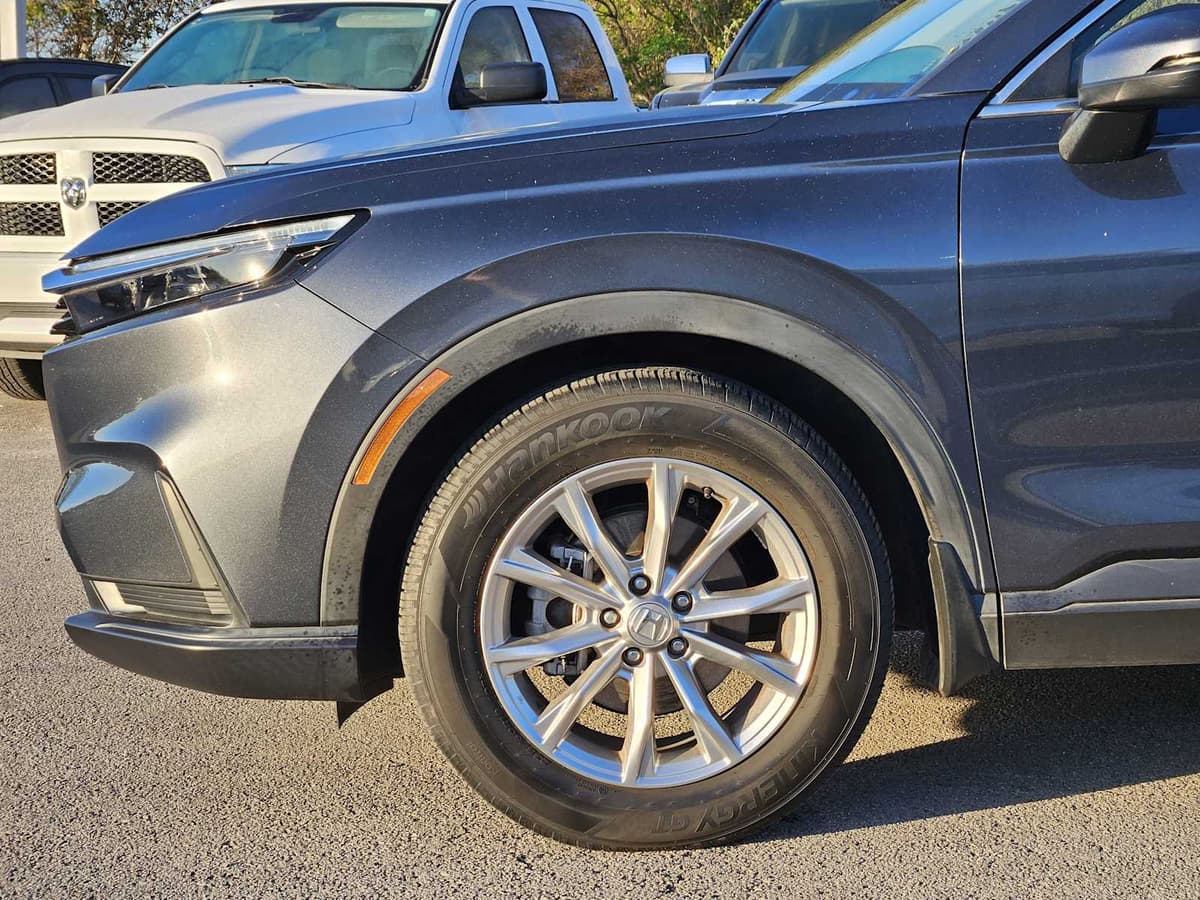 2023 Honda CR-V - Image 8