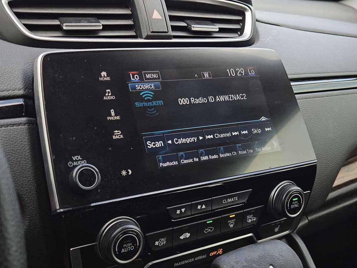 2019 Honda CR-V - Image 16