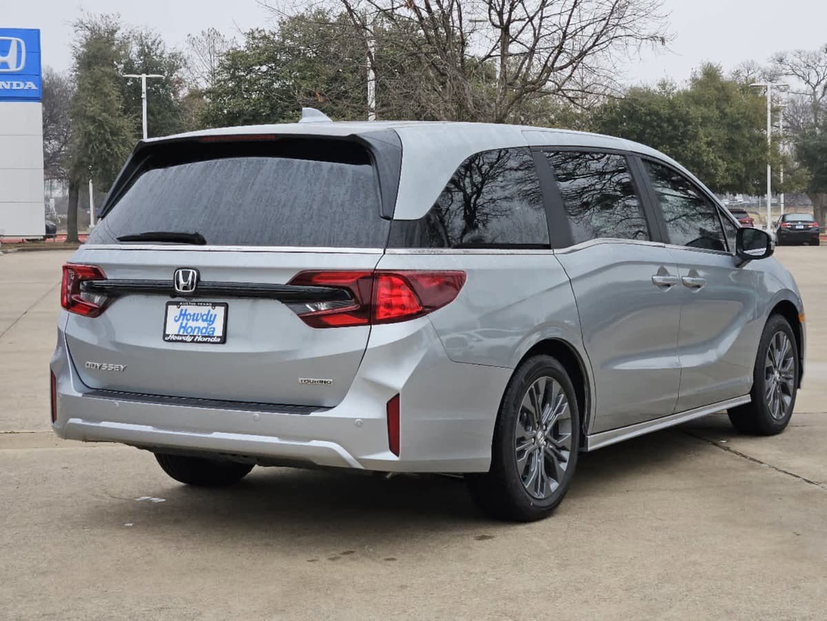 2026 Honda Odyssey - Image 6