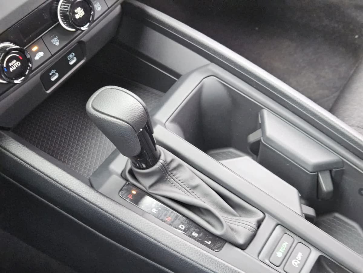 2025 Honda Accord - Image 19